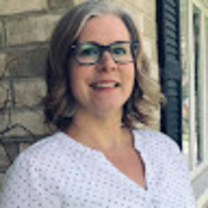 Meet your Posher, Elissa